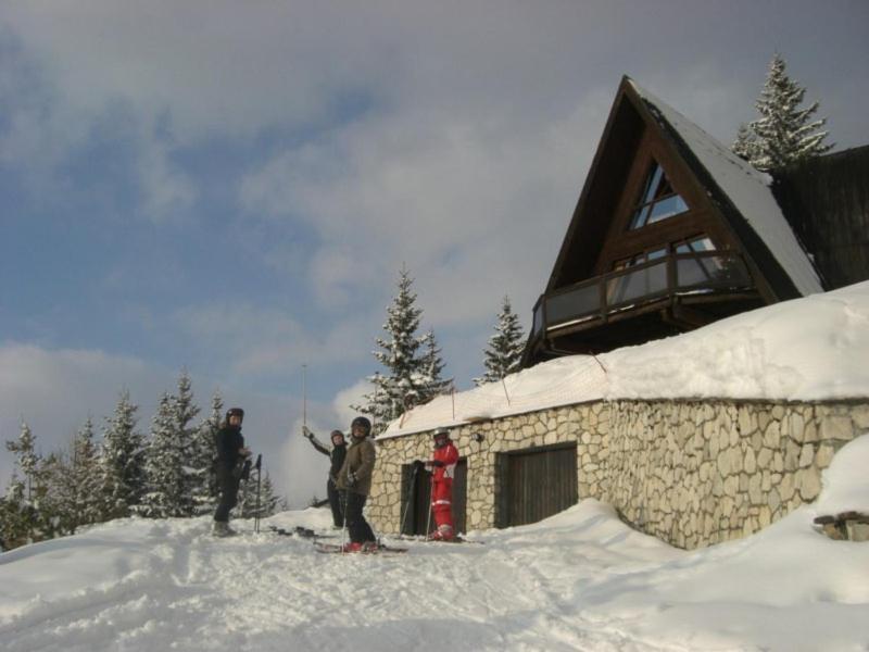 Le Chalet Pointu De Capucine Villa Bourg-Saint-Maurice Exterior foto